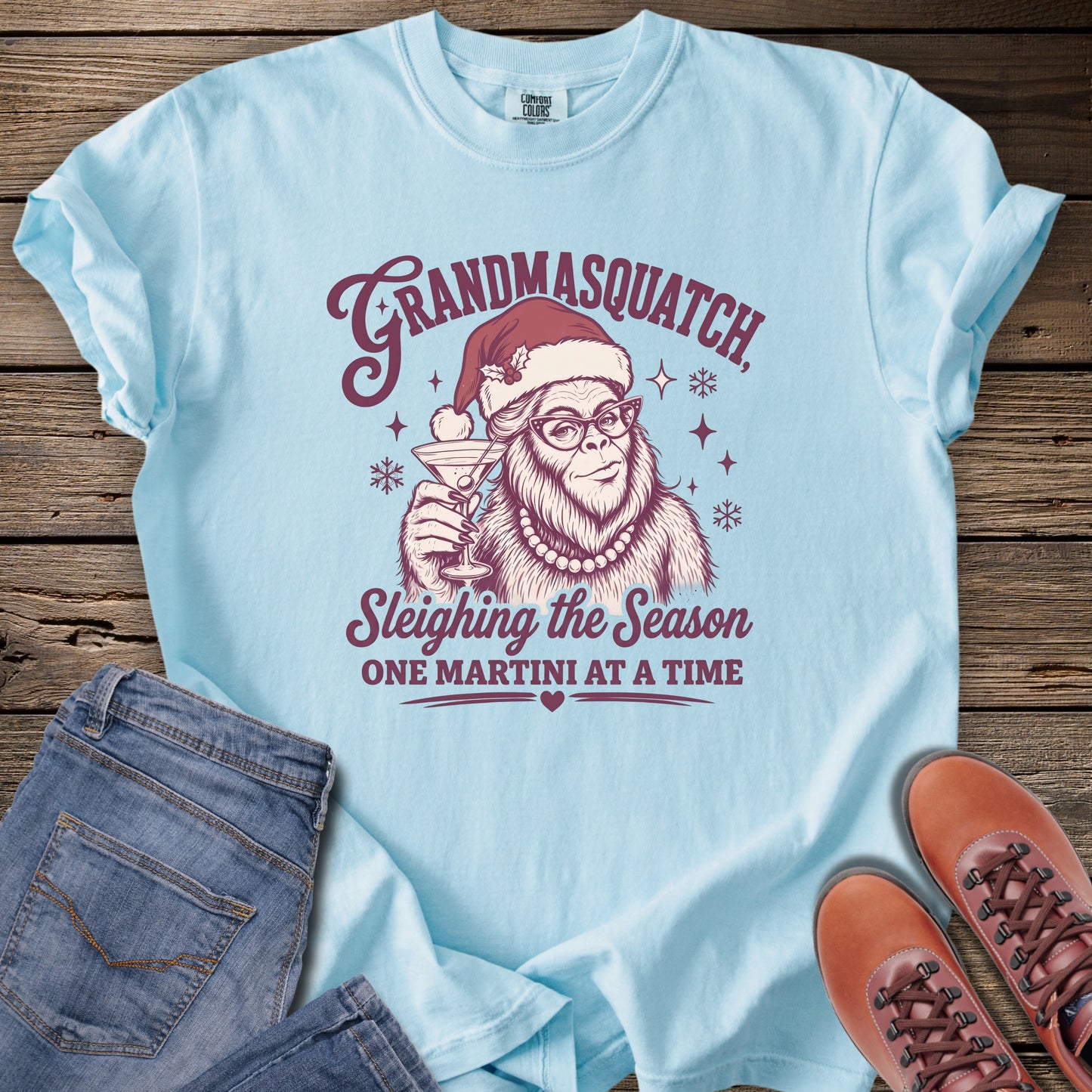 Grandmasquatch Christmas Tee