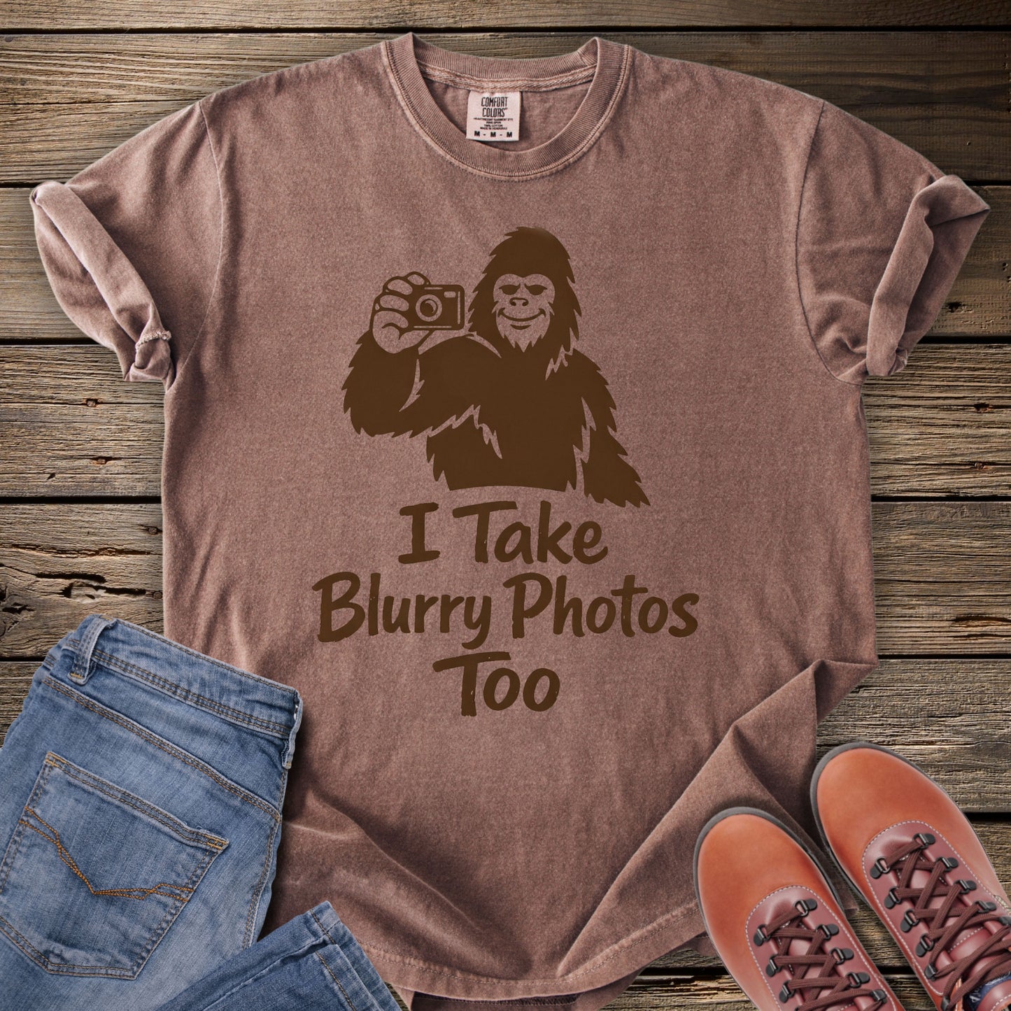 I Take Blurry Photos Too (Bigfoot Humor) T-Shirt