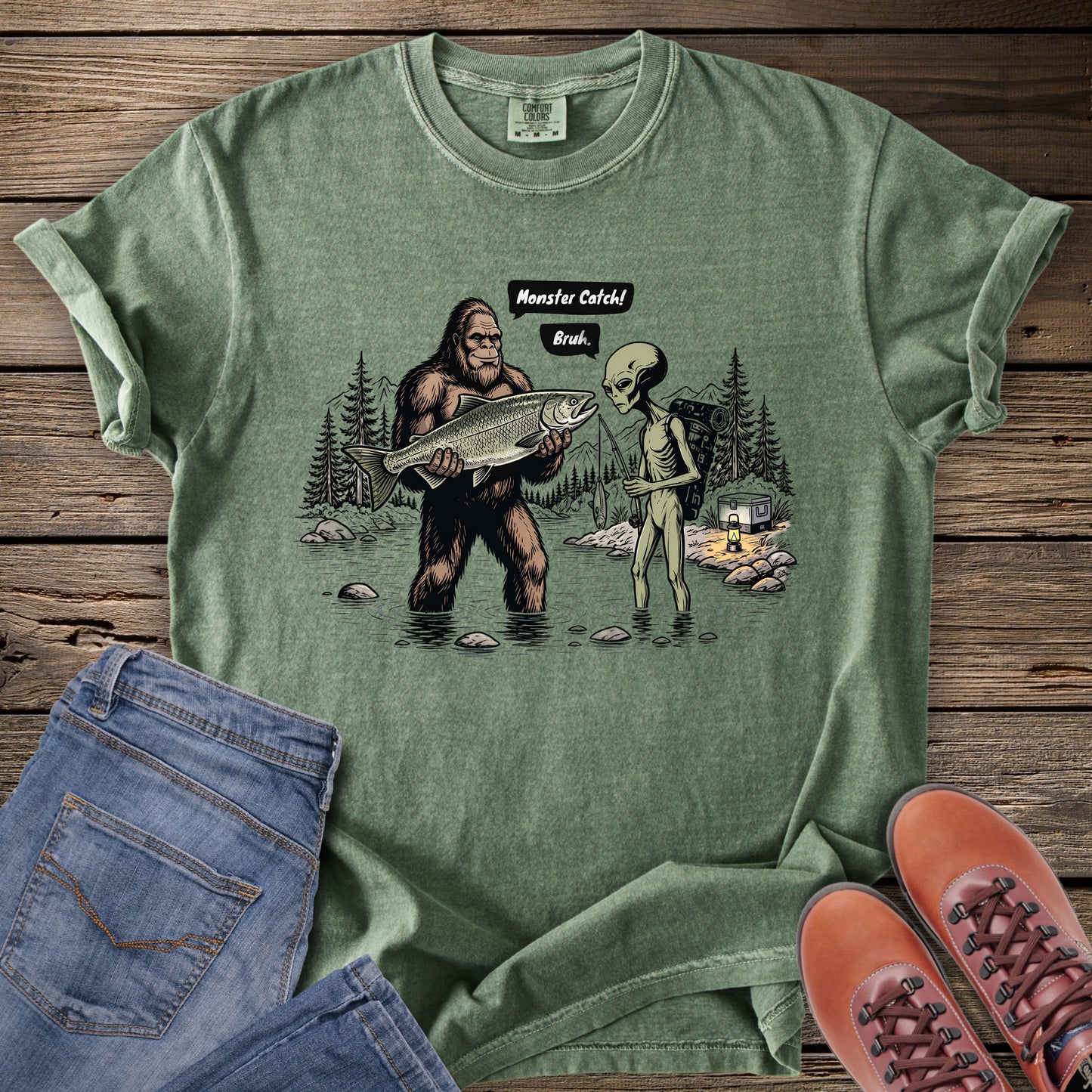 Sasquatch & Alien 'Monster Catch' T-Shirt