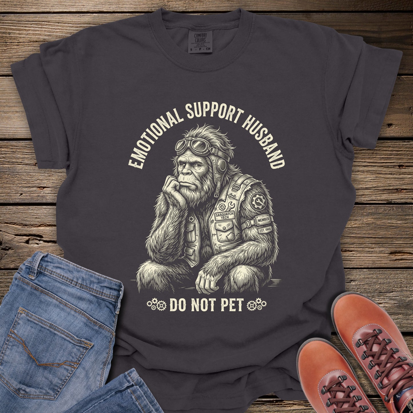 Emotional Support Husband T-Shirt - Do Not Pet