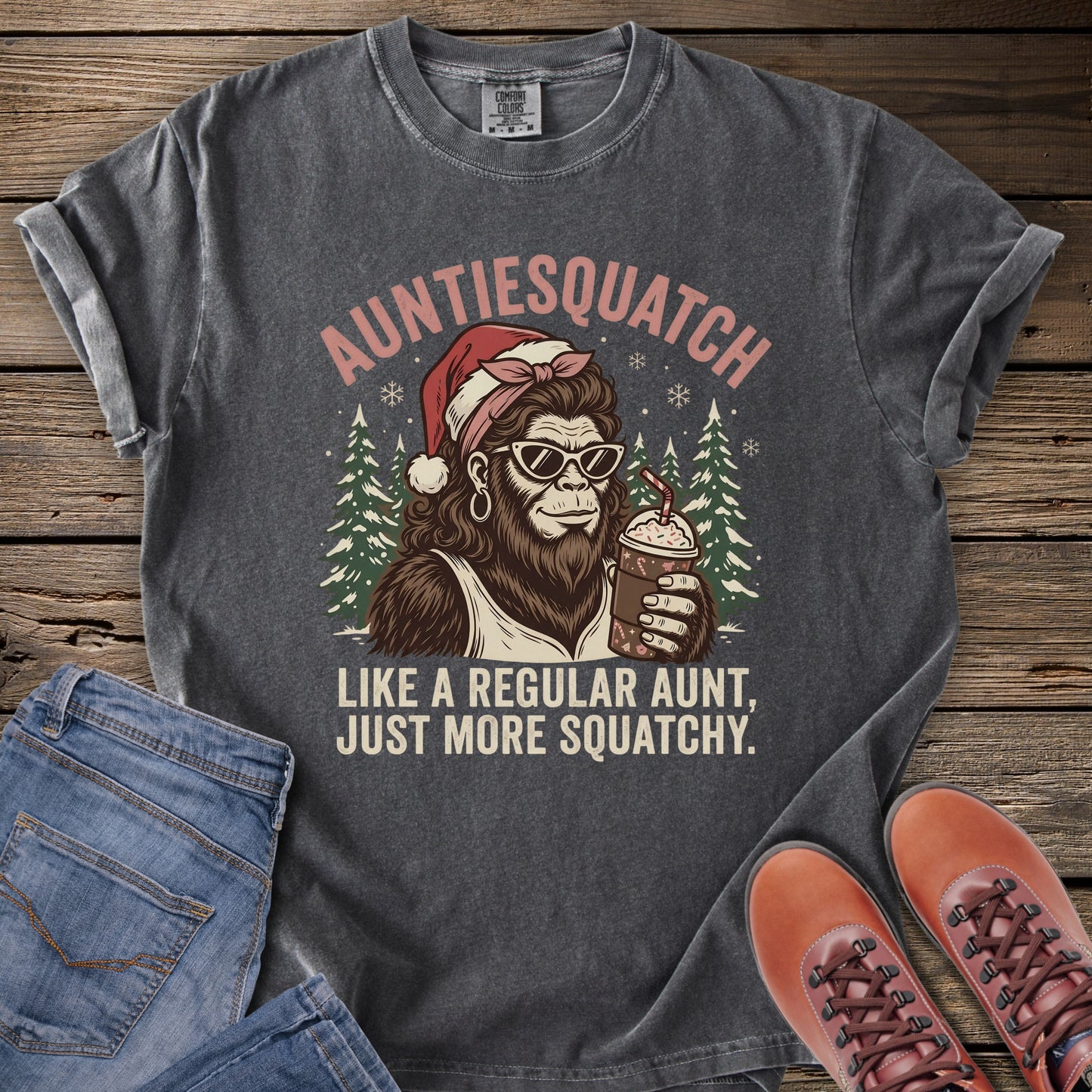 Auntiesquatch Christmas T-Shirt